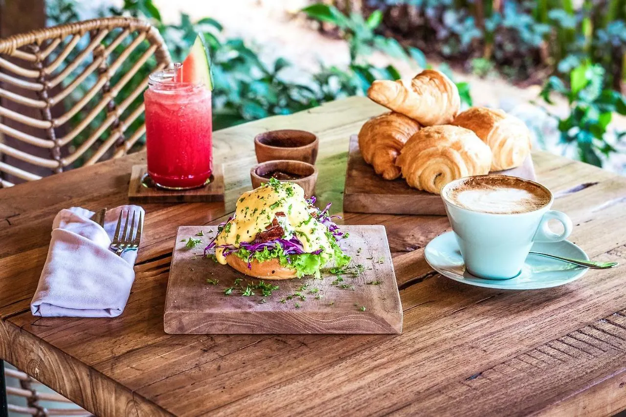 ****  Green Escape Eco Resort Uluwatu Indonesia